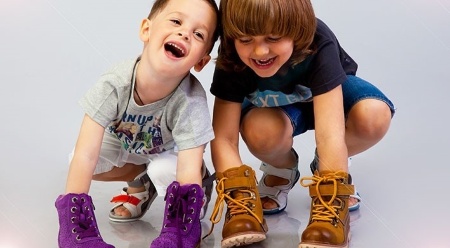 Выбор детской обуви